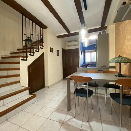 Townhouse In Las Rotas