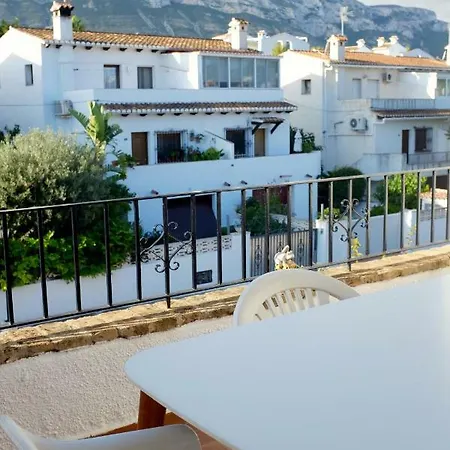 Townhouse In Las Rotas *